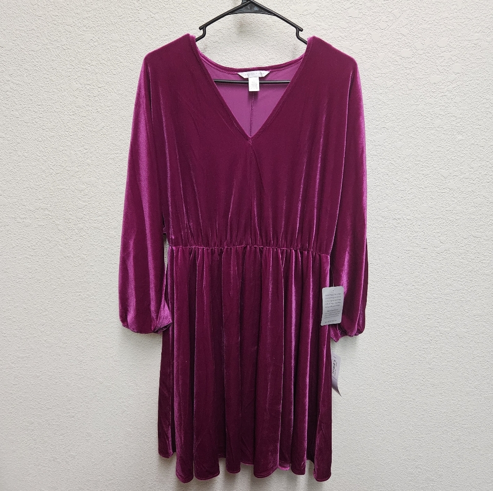 Magenta velvet dress